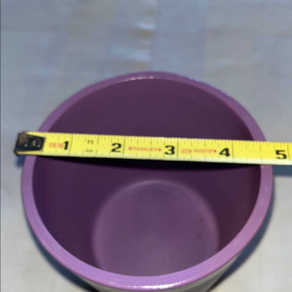 4” Nanquk In Nova Purple Ribbed Planter - Picture 3 of 4